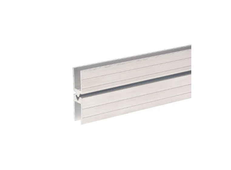 Adam Hall Hardware 6206 M - Aluminium Lid Location male for lokk *Pris per m 